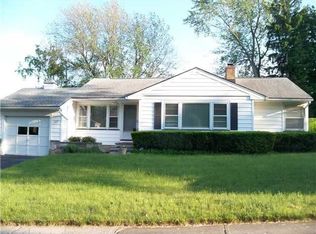 105 Highwood Rd, Rochester, NY 14609