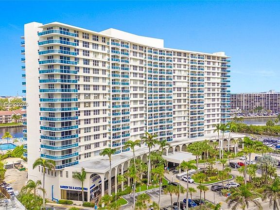 4th image of 3800 S Ocean Dr APT 1114