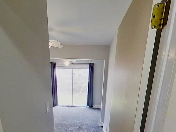 3rd image of 3316 Helena Dr