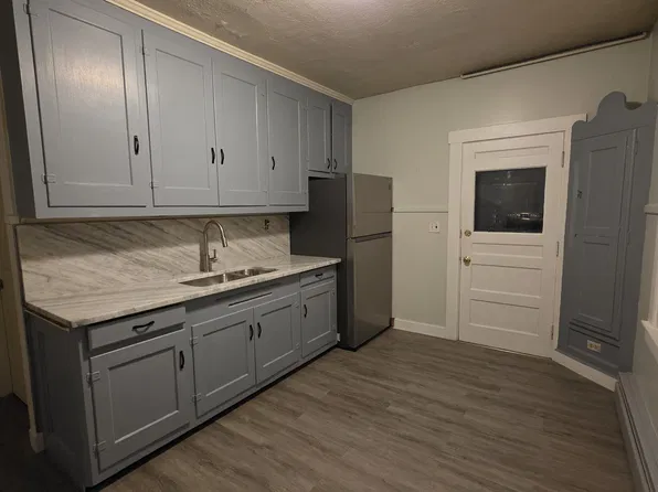 108 Green St #2, Somersworth, NH 03878