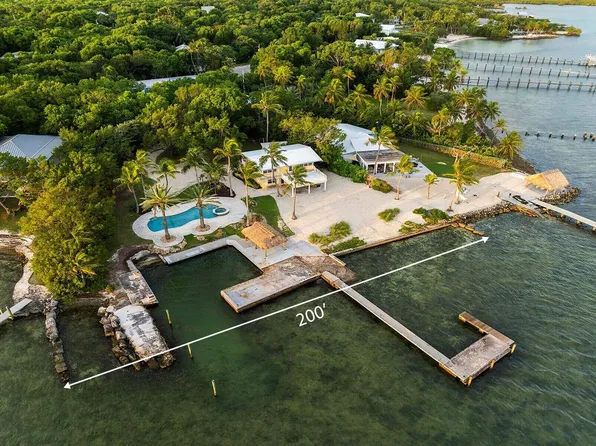 36 Sunset Rd, Key Largo, FL 33037