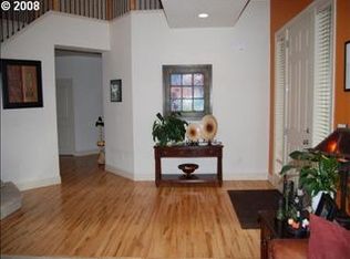 19281 Rose Rd, Oregon City, OR 97045