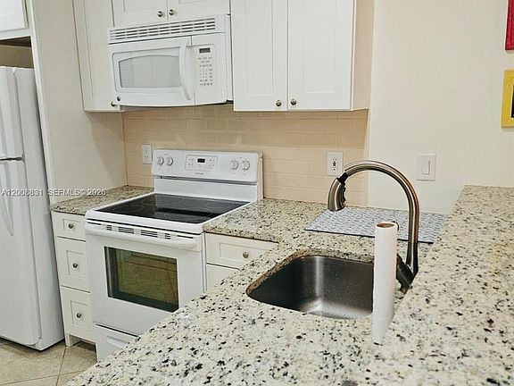 5th image of 1335 Mainsail Dr Unit 1315