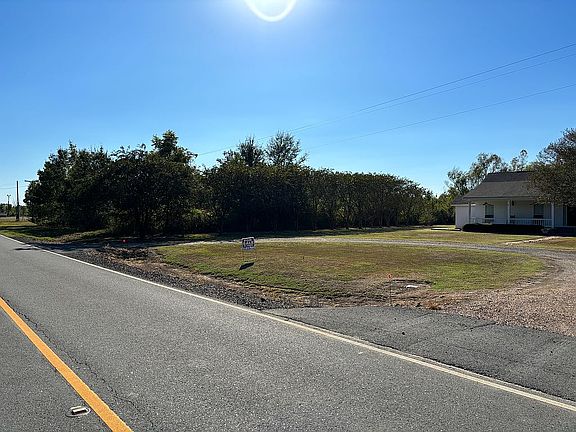 5th image of 1688 Highway 133