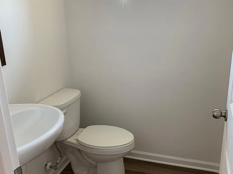 306 Sagecroft Ln — Photo 13