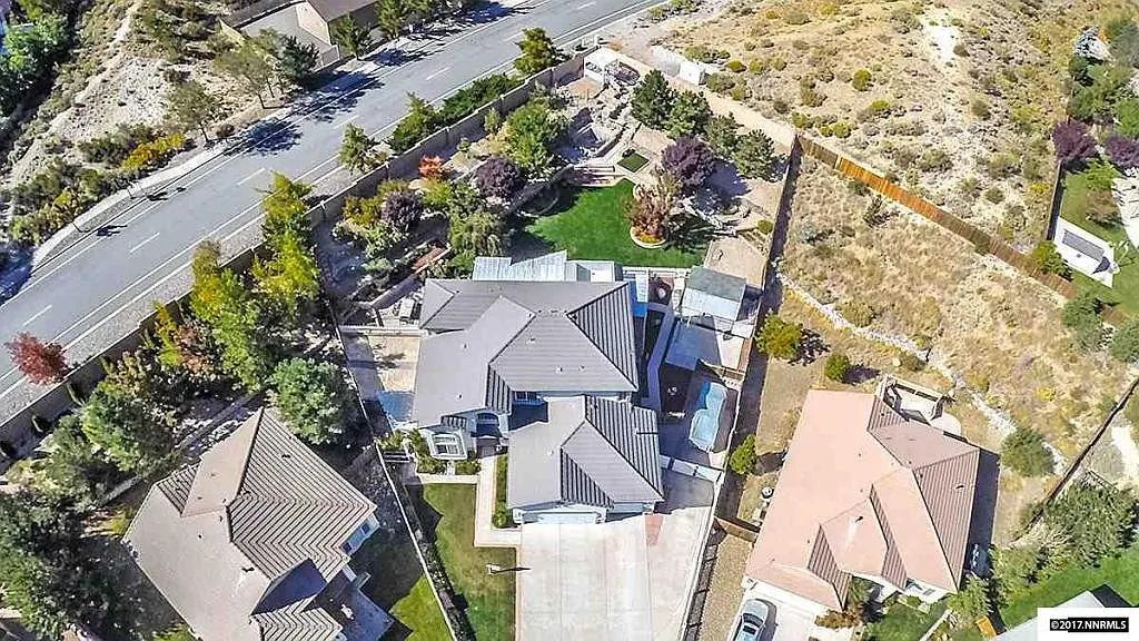 5930 Roxbury Ct photo 1