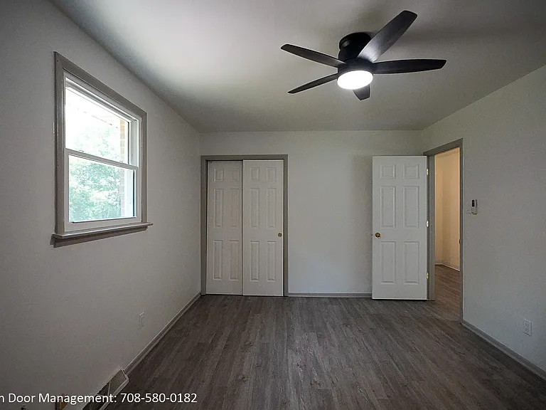 1703 Pinewood Ln #1703 — Photo 10