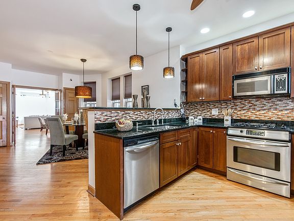 5th image of 6554 S Greenwood Ave