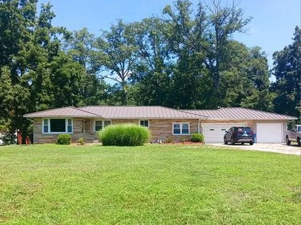 7798 E 1050th Ave, Robinson, IL 62454