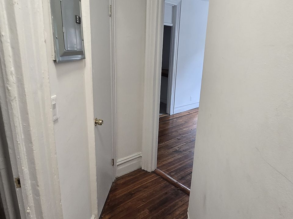 1st image of 30 Charles St APT 21
