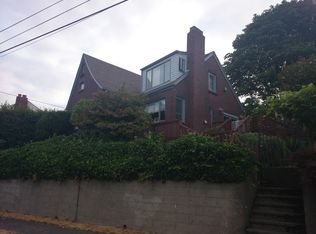 2822 12th Ave W, Seattle, WA 98119