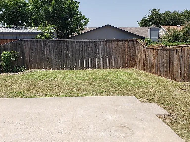5640 Turner St — Photo 15