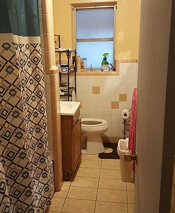 5th image of 388 Lorraine Dr
