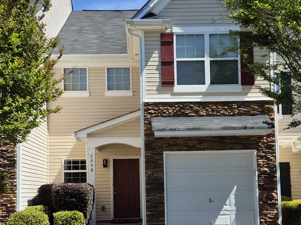 2098 Shady Pond Dr, Clover, SC 29710