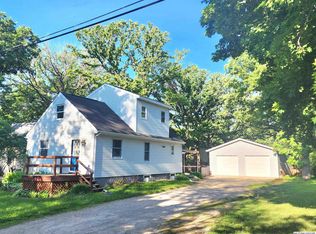 1412 N Ohio Ave, Mason City, IA 50401