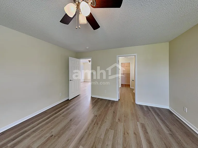 1347 Egret Ln — Photo 14