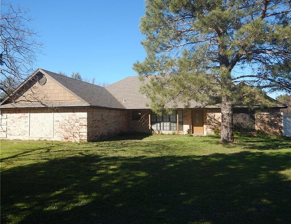 1st image of 3901 Scenic Hill Ln