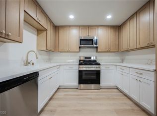 5429 Ithaca Ave, Las Vegas, NV 89122