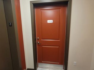 3232 15th Ave W #10458121, Seattle, WA 98119