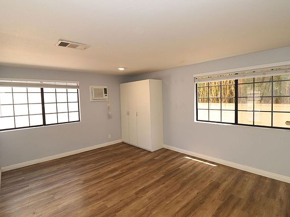 3rd image of 4025 Casita Way #C