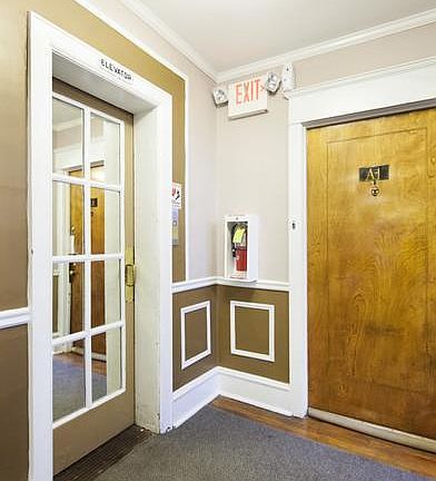 4th image of 6600 Lincoln Dr #B0