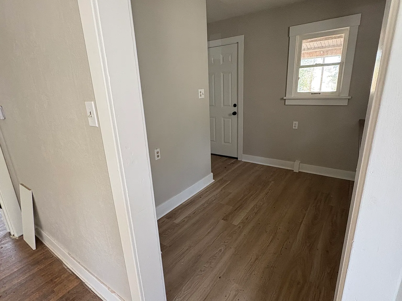 2 bed, 664 sqft, $900 — Photo 3