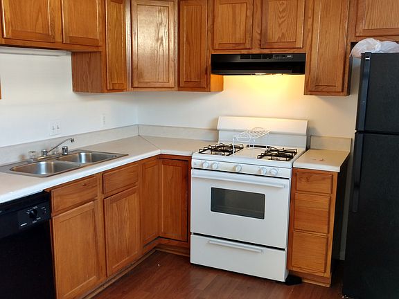 2nd image of 811 N Grant St APT 6