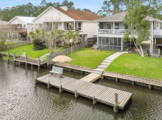 6053 Kiowa St, Kiln, MS 39556
