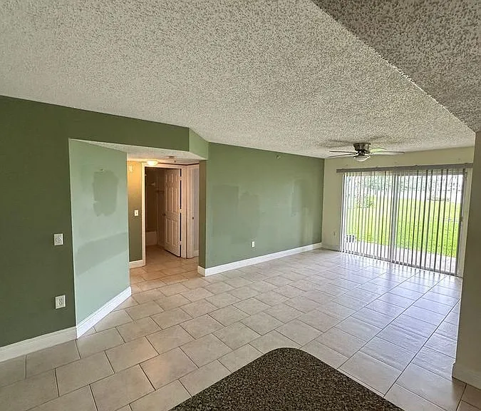 5005 Wiles Rd #102 — Photo 11