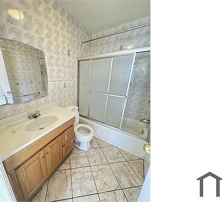 2nd image of 14 Hygeia Pl Floor 2
