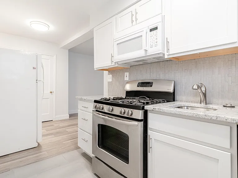 3463 Minnesota Ave SE #1 — Photo 2