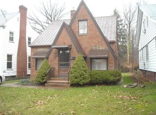 5912 Ridge Rd, Cleveland, OH 44129