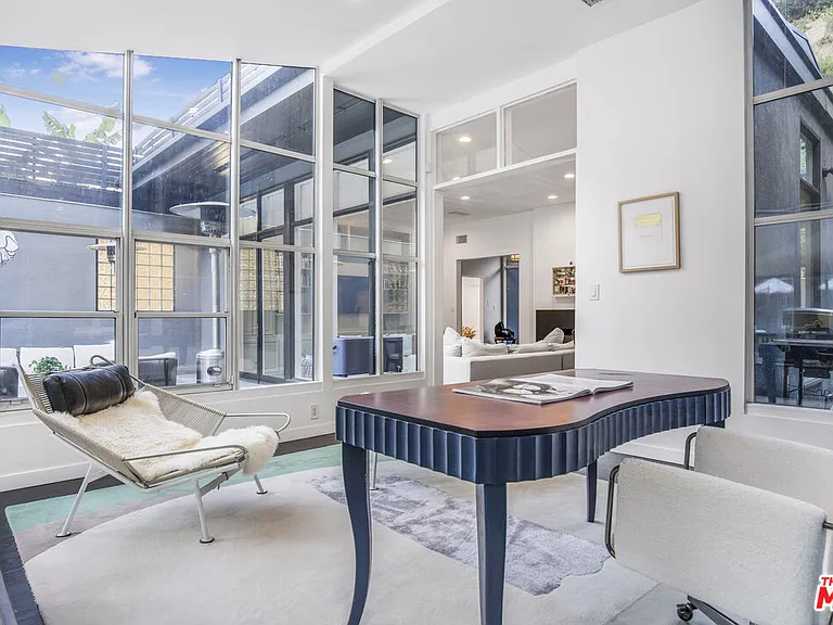 1833 Franklin Canyon Dr — Photo 21