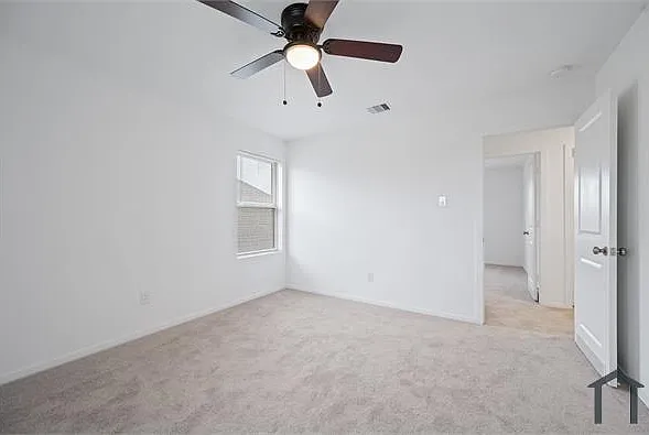 3051 Ash Ray Dr — Photo 35