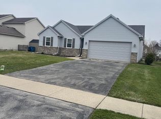 6012 Brookestone Village Ln, Sylvania, OH