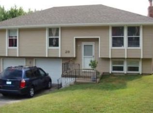 29 S Vine View St, Platte City, MO 64079