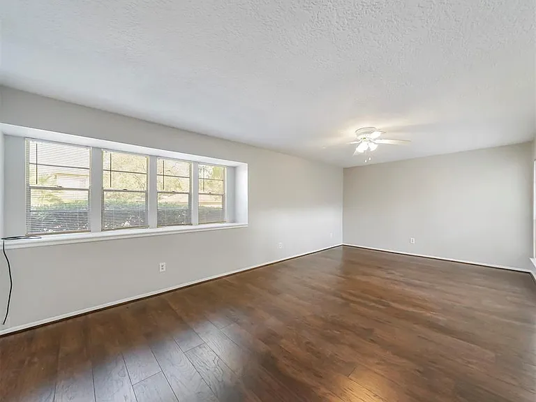 10827 Sugar Hill Dr #A — Photo 13