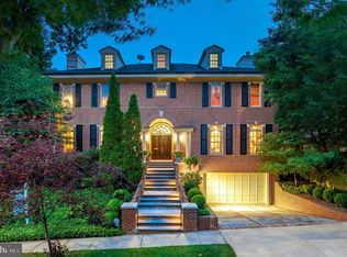 2940 Benton Pl NW, Washington, DC 20008