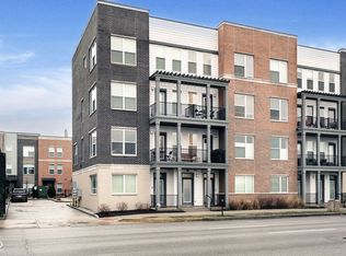 727 N Illinois St #202, Indianapolis, IN 46204