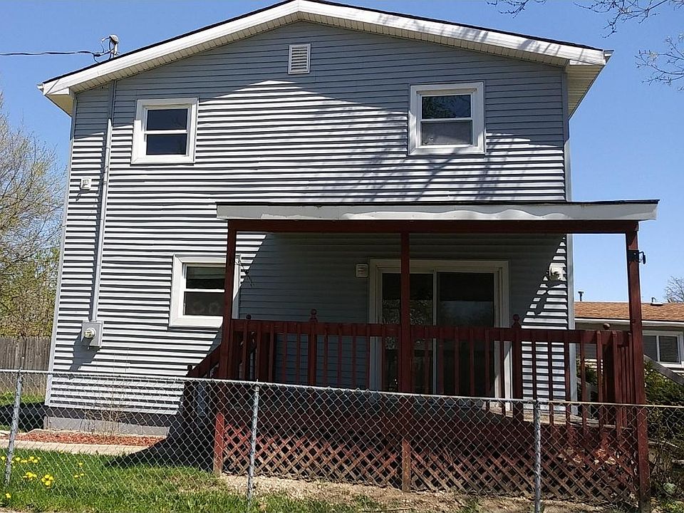 1st image of 1215 Carman St