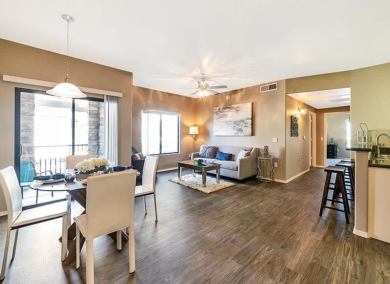 Town Center Apartments — Photo 3