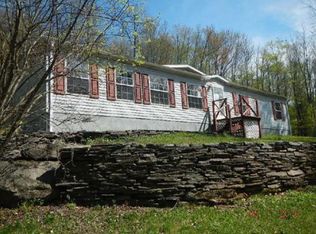 149 Fox Hollow Rd, Shandaken, NY 12480
