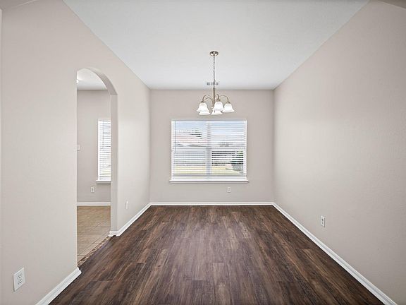 5th image of 13003 Kingston Point Ln