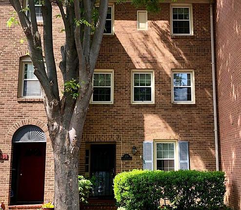 3rd image of 1278 S Washington St