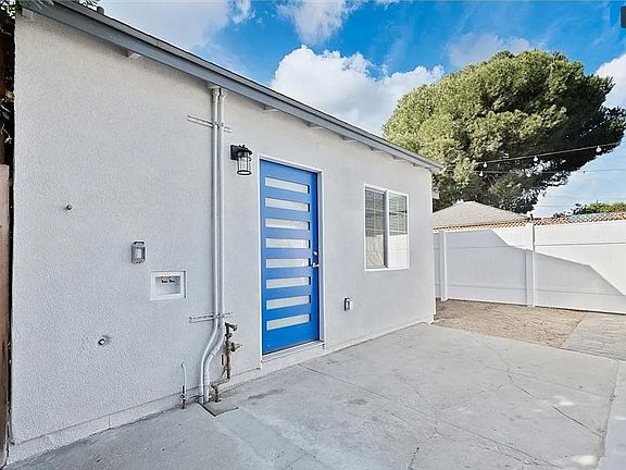 4th image of 1433 Broadway #1435