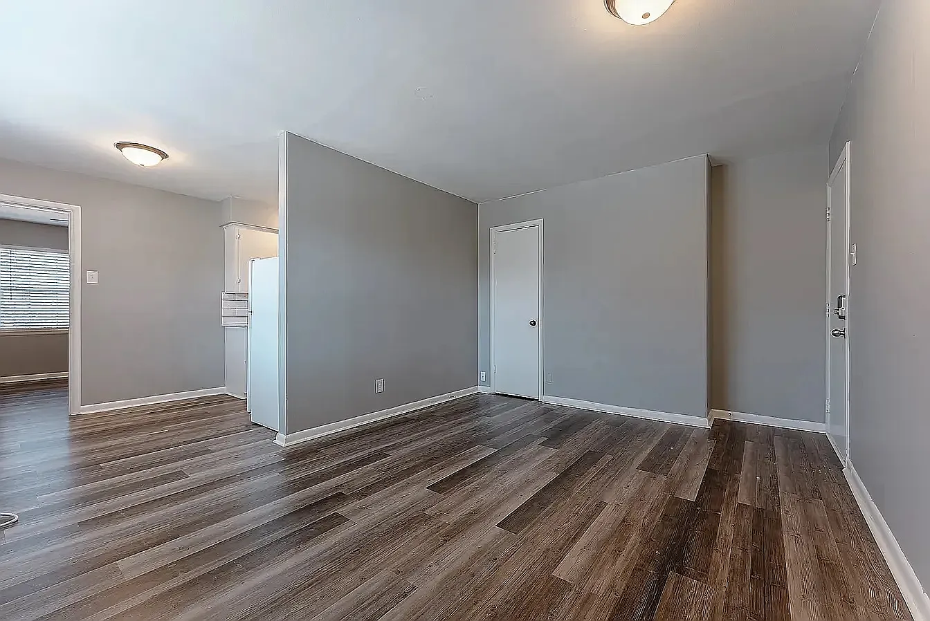 1 bed, 750 sqft, $800 — Photo 3