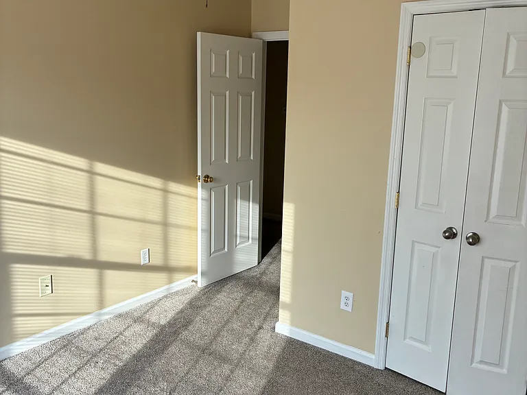 107 Parker Pl — Photo 10
