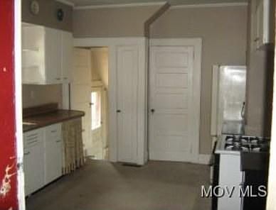 4th image of 272 Muskingum Dr