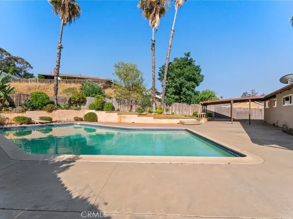 1470 Greenfield Dr, El Cajon, CA 92021