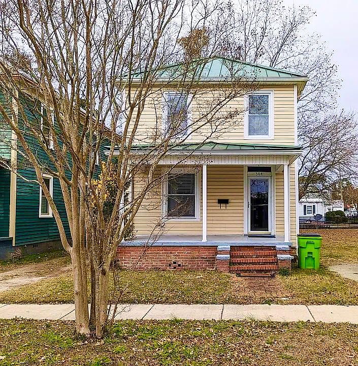 1st image of 304 Avenue B
